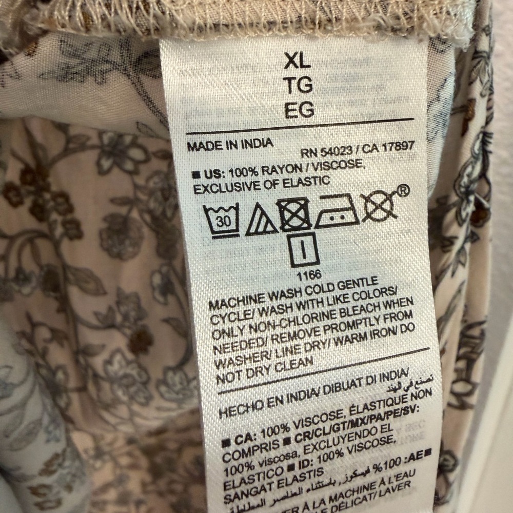 Old Navy dress - Picture 8 of 8